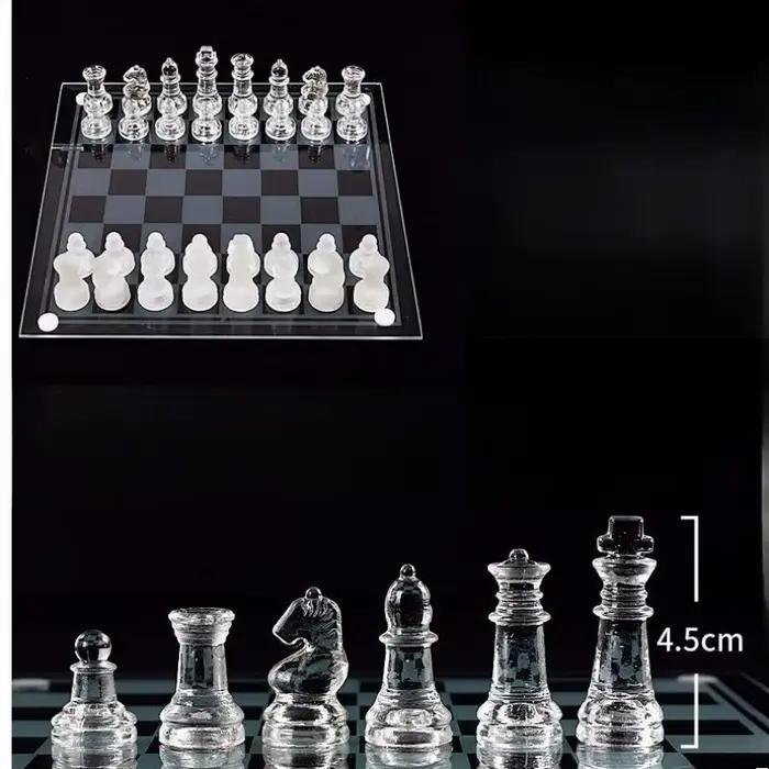 Jeu d'échecs et de dames en verre, pièces élégantes blanches et givrées de 7,5 pouces