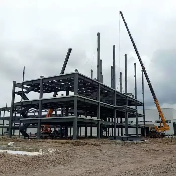 Construction métallique à plusieurs étages – Solution de construction pré-ingénierie durable pour di