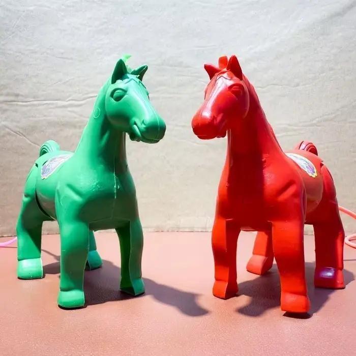 1 pièce : Jouet Poney Pneumatique à Commande par Cordon