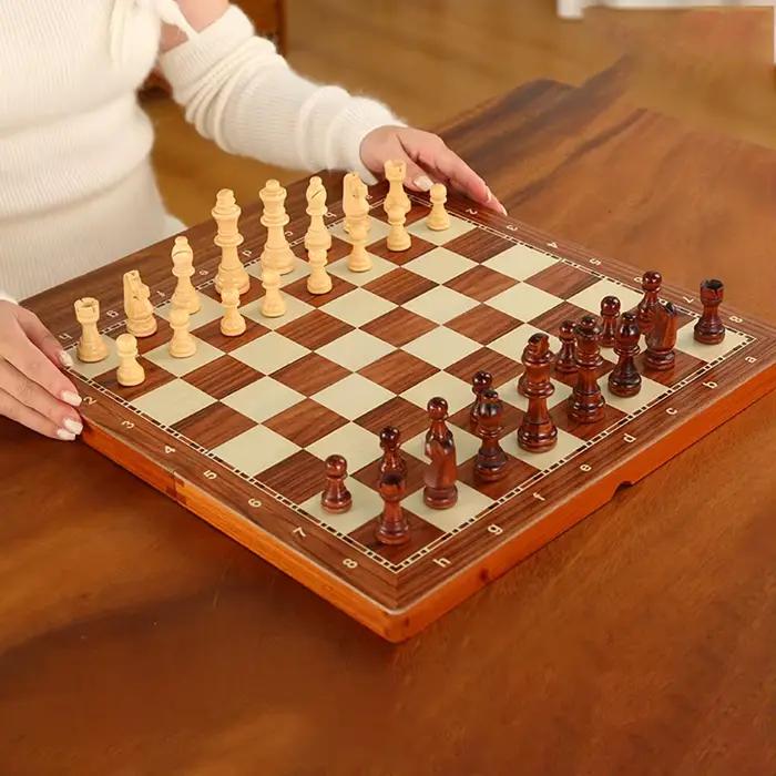 Jeu d'échecs de luxe en palissandre avec 2 reines supplémentaires – Jeu