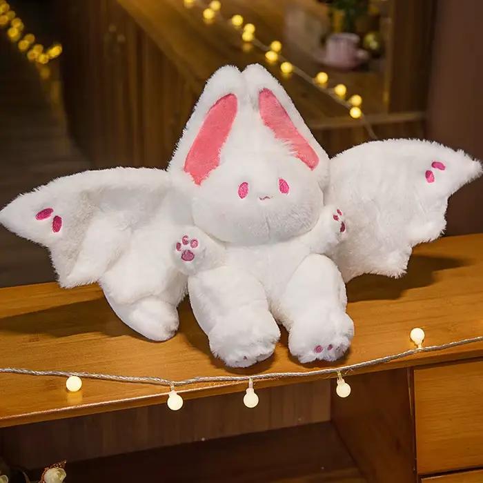 Lapin blanc volant en peluche