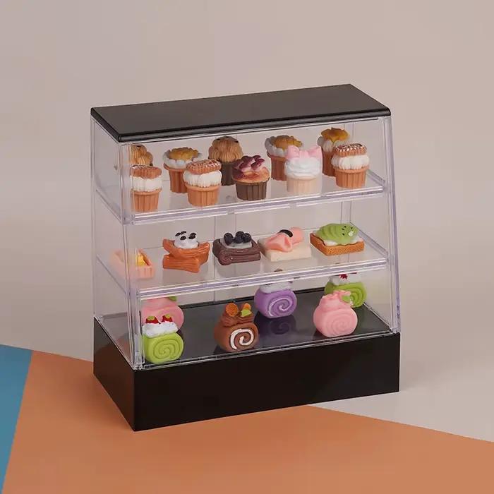 Miniature de maison de poupée : Décoration de pâtisserie