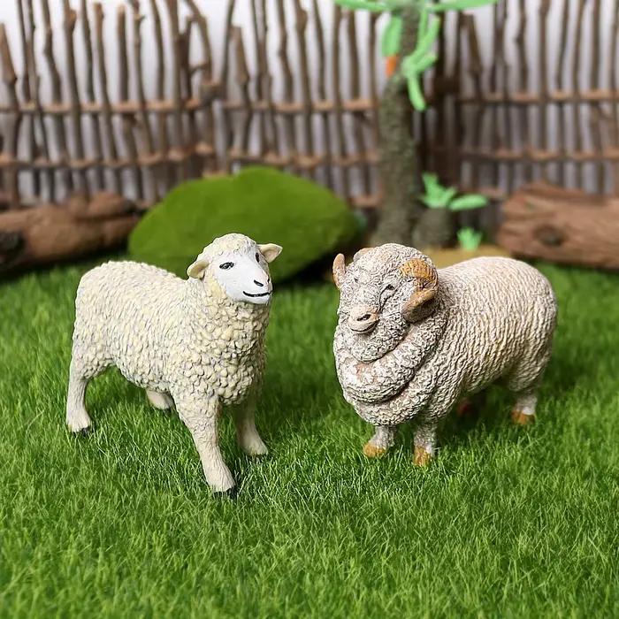 Figurines réalistes d'animaux de ferme