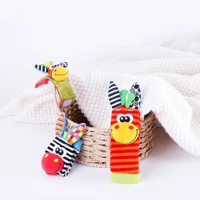 Hochet pour bébé, jouets, animaux en peluche mignons, hochet de poignet, chaussettes de recherche de pieds de 0 à 12 mois, cadeau pour nouveau-né, garçon et fille, 2 pièces/ensemble