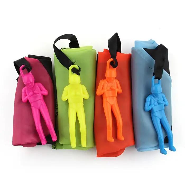 Mini Soldat de Jeu : Parachute de Sport Amusant à Lancer à la Main pour Activités Éducatives et Extérieures