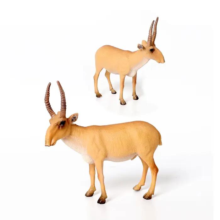 Figurines d'animaux en plastique