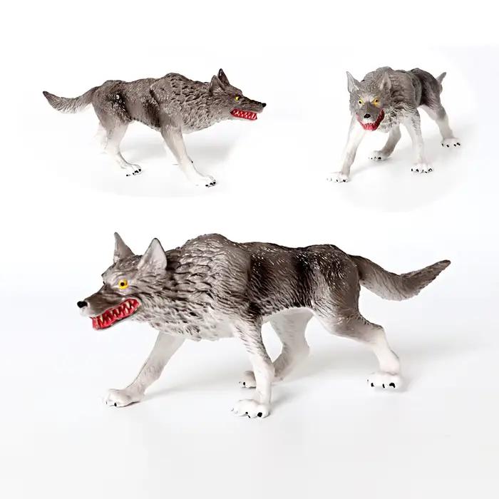 Figurines d'animaux sauvages réalistes