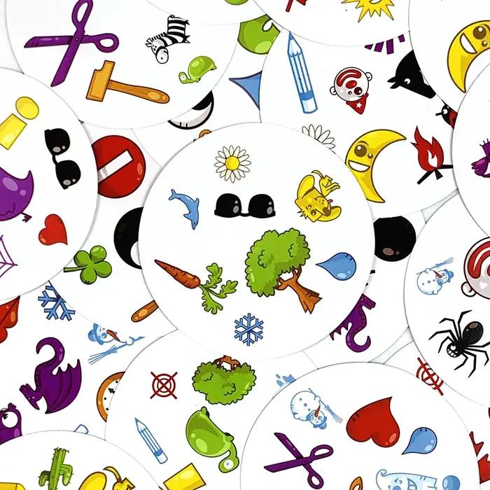 Jeu de cartes en boîte métallique