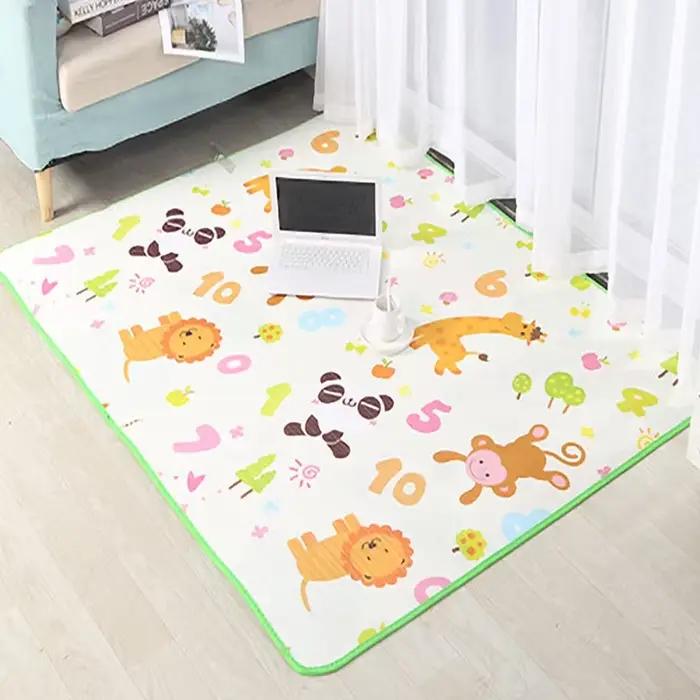 Tapis rampant pour enfants