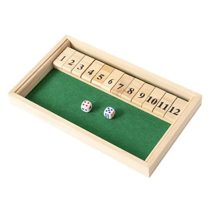 Boîte fermée en bois, jeu de société à dés