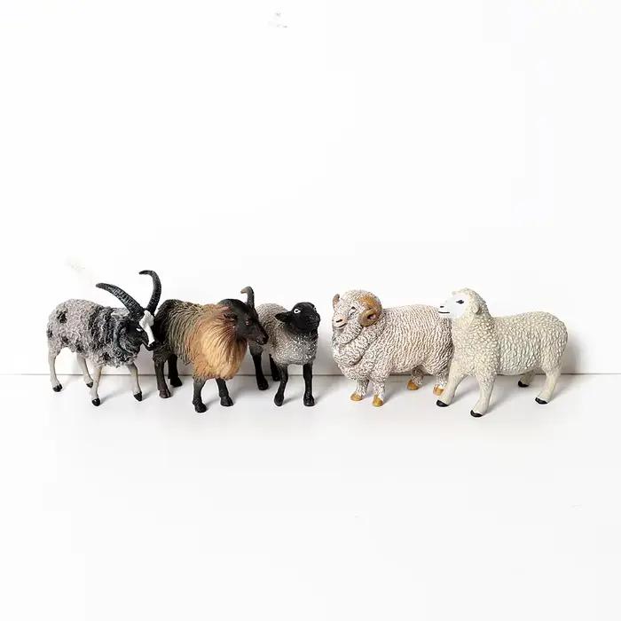 Figurines réalistes d'animaux de ferme