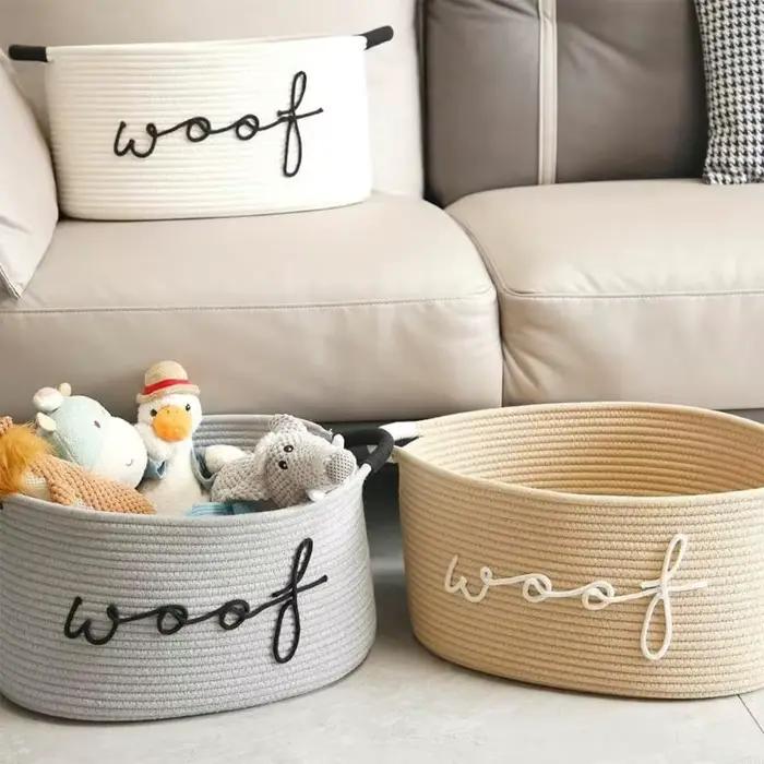 Panier rangement en corde coton fabriqué à main pour jouets chien, avec des motifs pieds d'animaux des pour