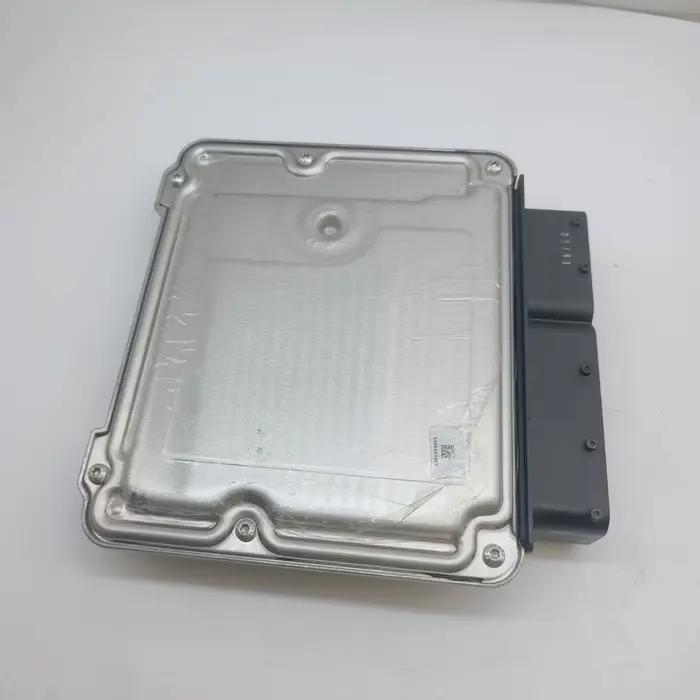 Module de commande électronique (ECM) de haute qualité 0281011228 0281 011 228 pour moteur de voiture IVECO ﻿