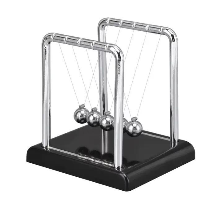 Newton – boules d'équilibre au pendule