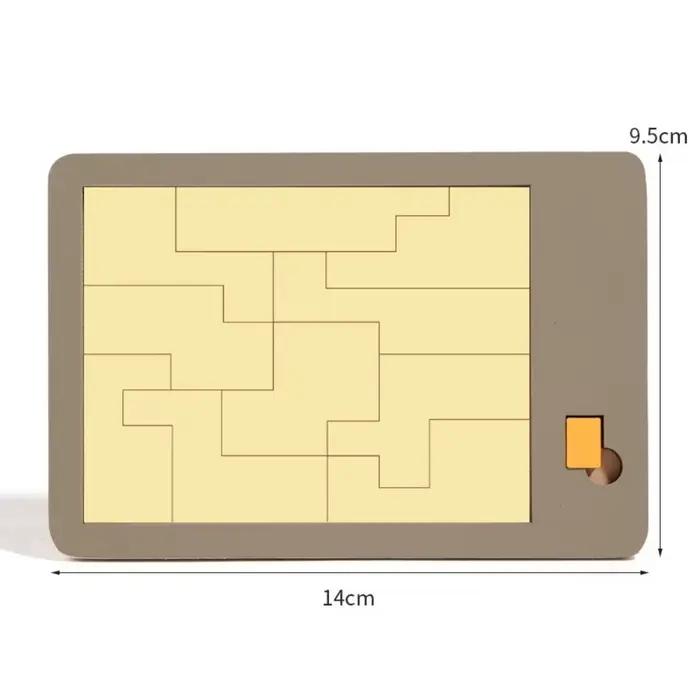 Puzzle triangulaire de forme irrégulière