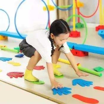 Jeu de Coordination des mains et des pieds