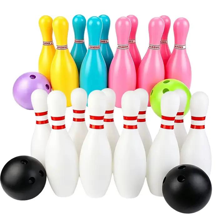 Ensemble de bowling 1/2 set en plastique coloré/blanc