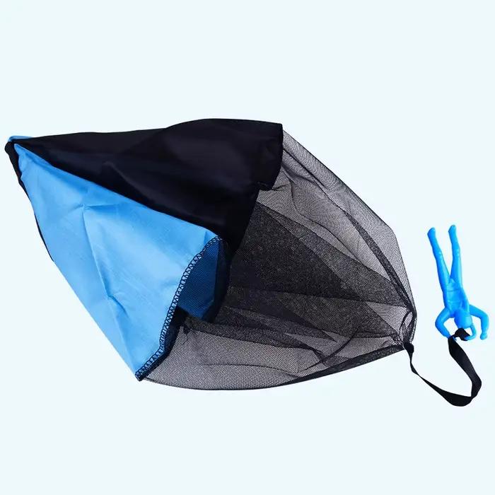 1 parachute à lancer à la main