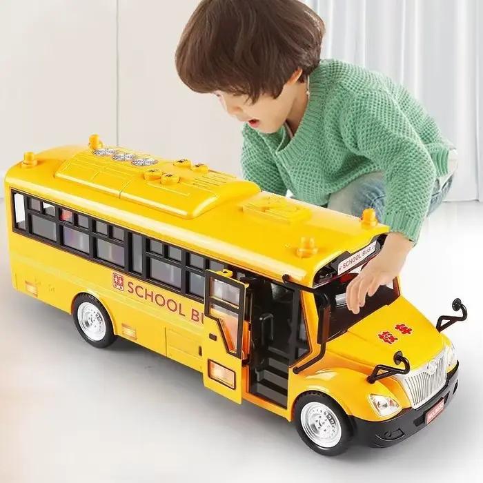 Bus scolaire jouet éducatif à rétrofriction 1:30