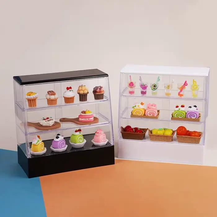 Miniature de maison de poupée : Décoration de pâtisserie
