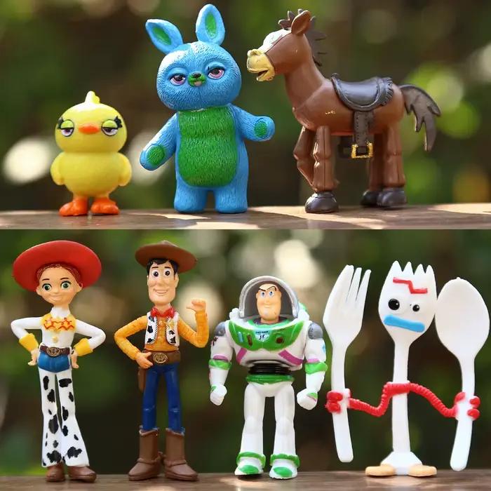 Figurines Zootopia Kit de Modélisme Décoration de Fête Accessoires Maison Voiture Cadeaux Anniversaire Occasions Spéciales