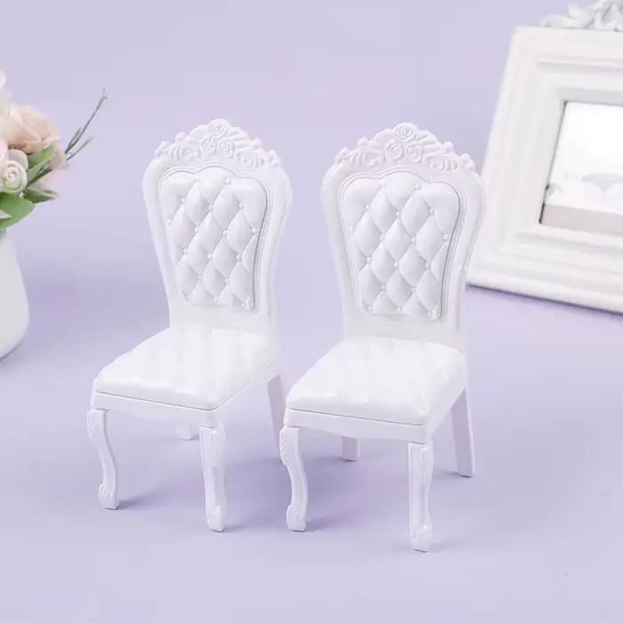 Table à manger et chaise de bureau d'ordinateur pour décor de maison de beurre