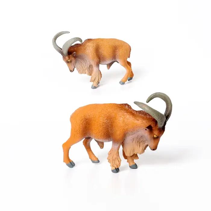 Figurines d'animaux en plastique
