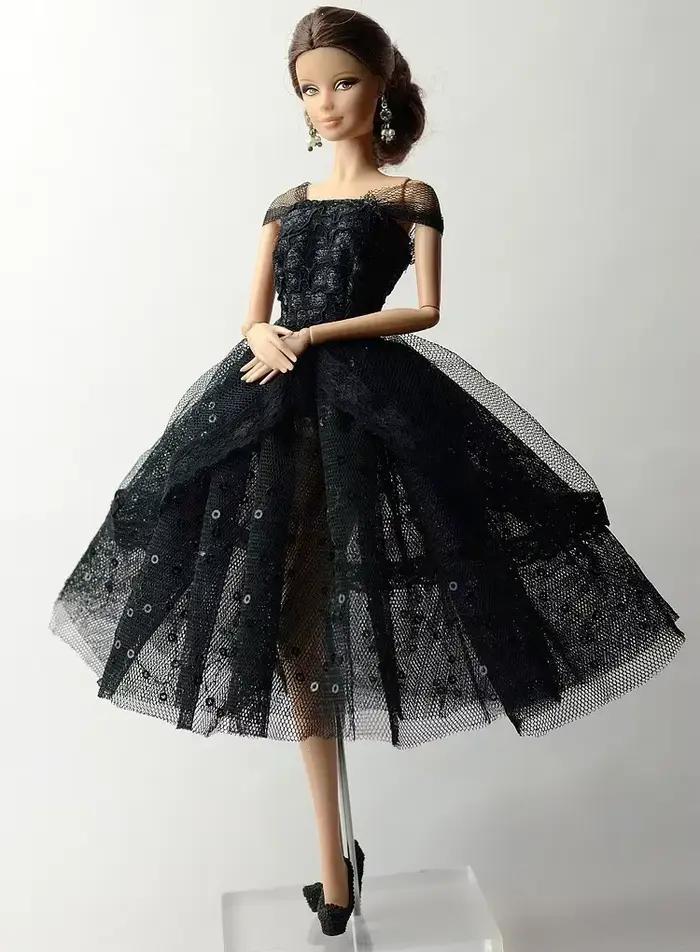 Robe de Ballet Faite à la Main pour Poupée