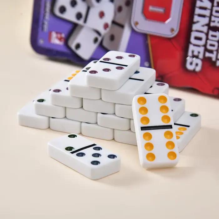 Dominos Double Six, jeu de dominos avec 28 tuiles à points colorés