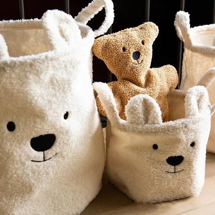 Mir de rangement pour chambre d'enfant