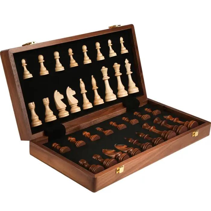Jeu d'échecs en bois de qualité supérieure