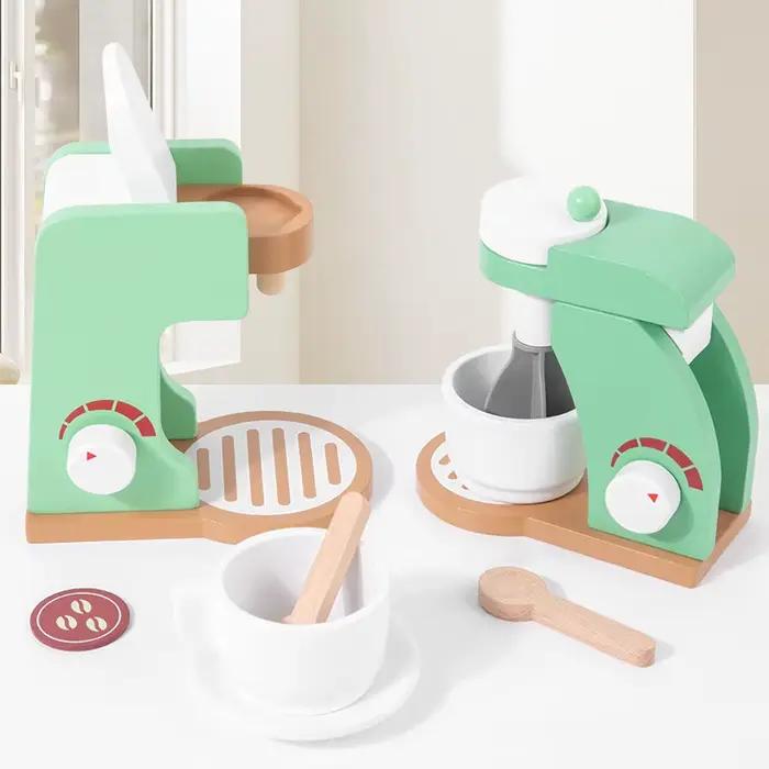 Jouets en bois pour maisonnette d'enfants