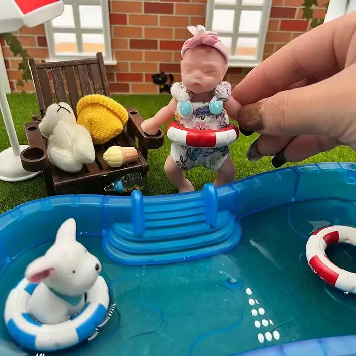 8 cm mignon Mini Silicone Bebe Reborn fille avec 2 ensembles