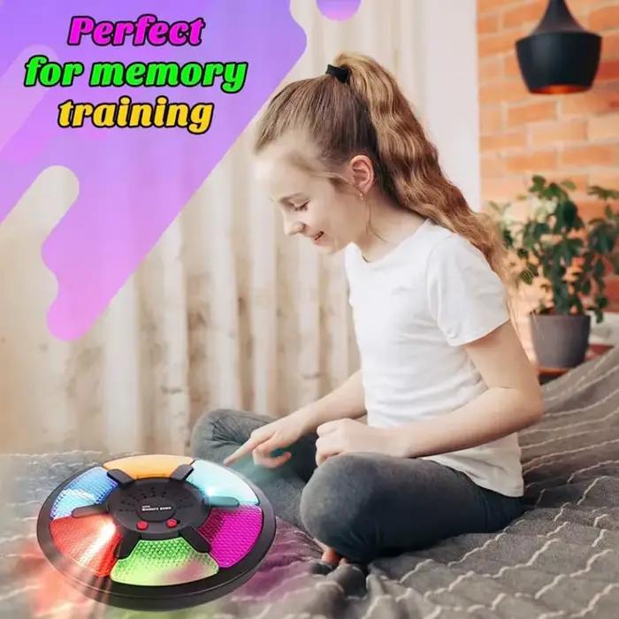 Tourner la concentration et les compétences de réaction! Jeu de mémoire LED portable avec effets sonores amusants + mode bataille multijoueur