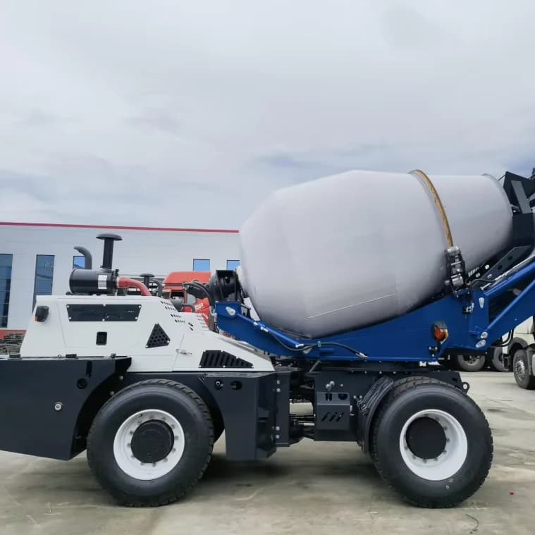 Livraison gratuite nouveau camion mélangeur à béton auto-chargement JBC4000 2.6 Cbm pour offre spéci