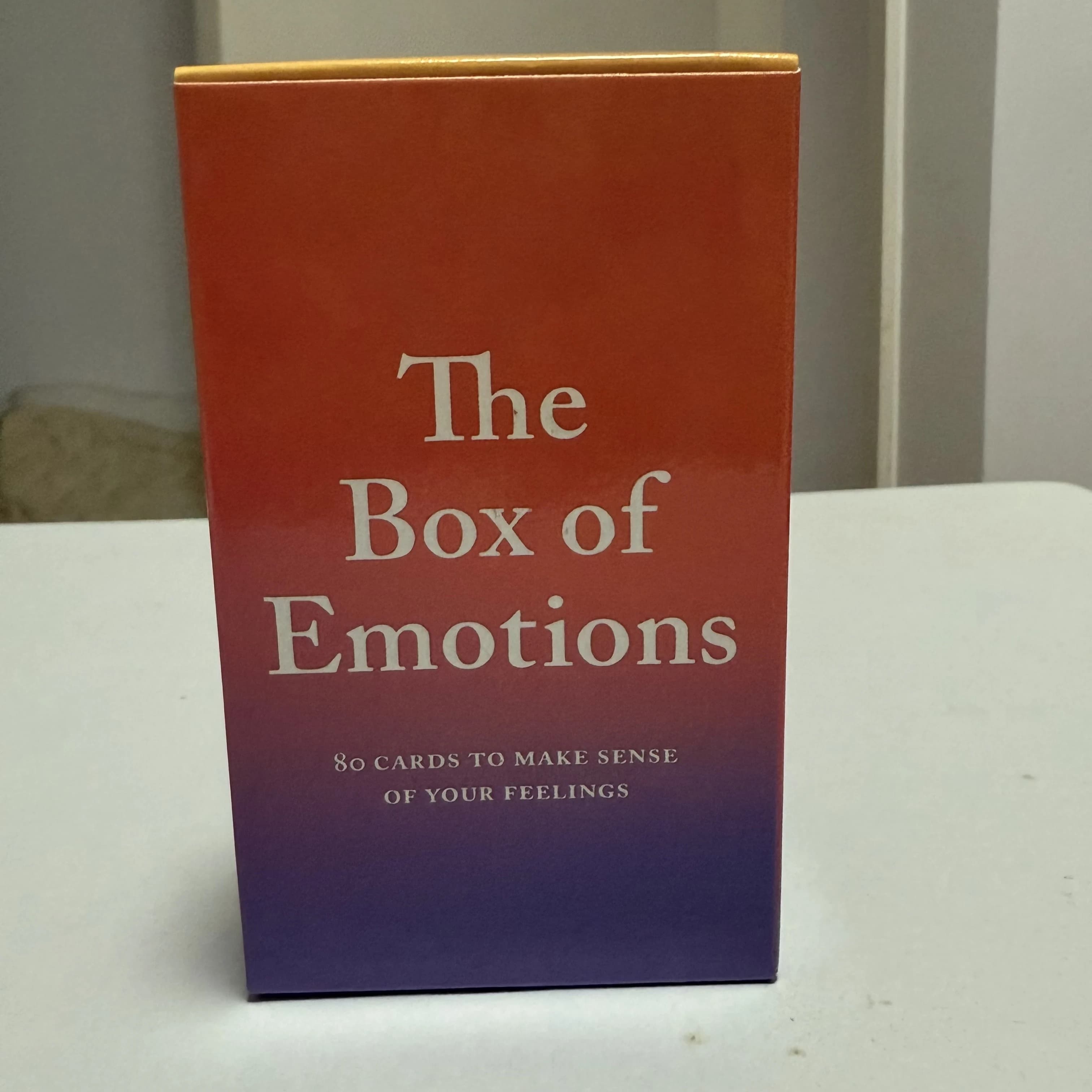 La boîte des émotions Deck Engish version 80 cartes pour rendre le sens des vos sentiments