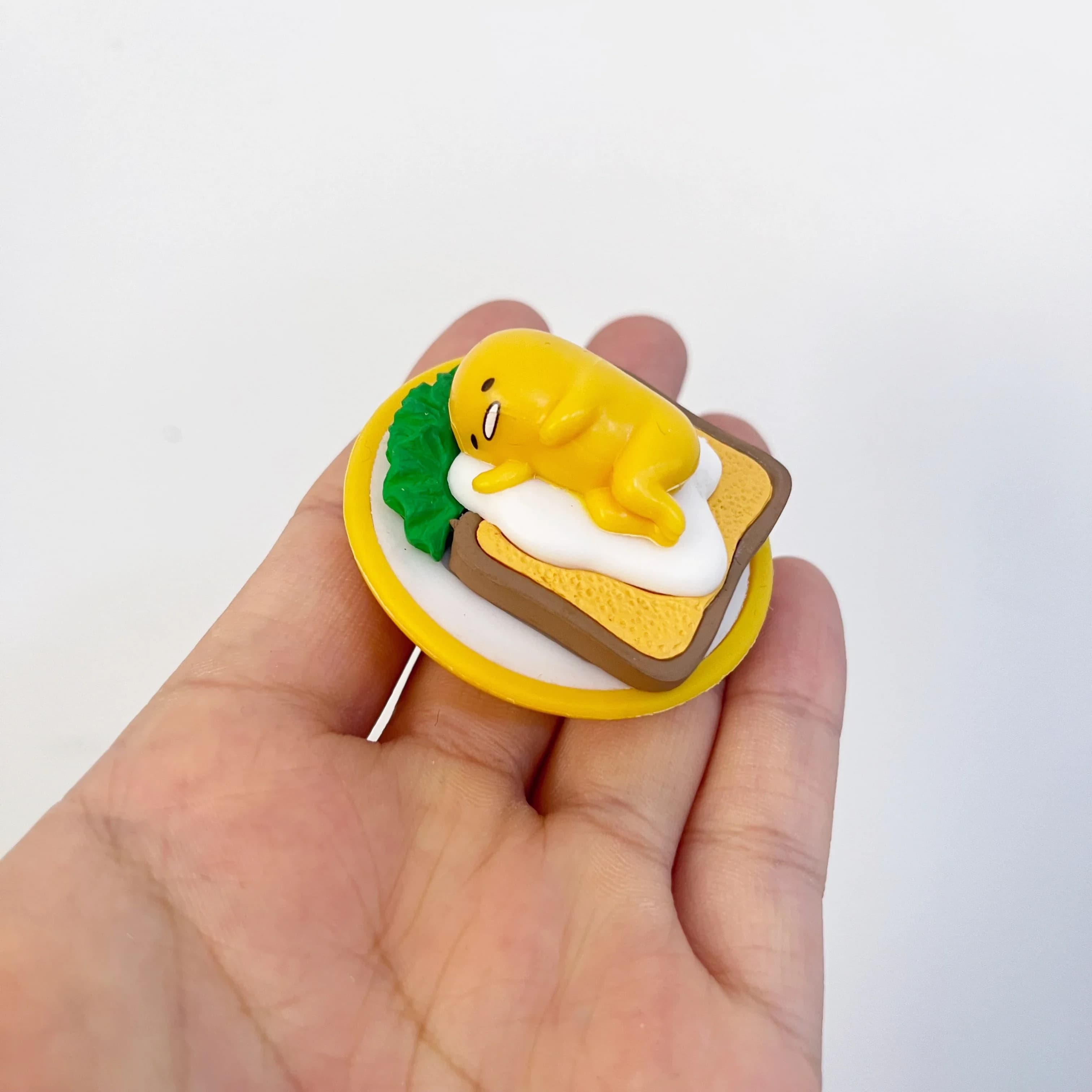 Anime Gudetamas jaune roi oeufs paresseux Gashapon jouet figurines miniatures poupée mignonne modèle