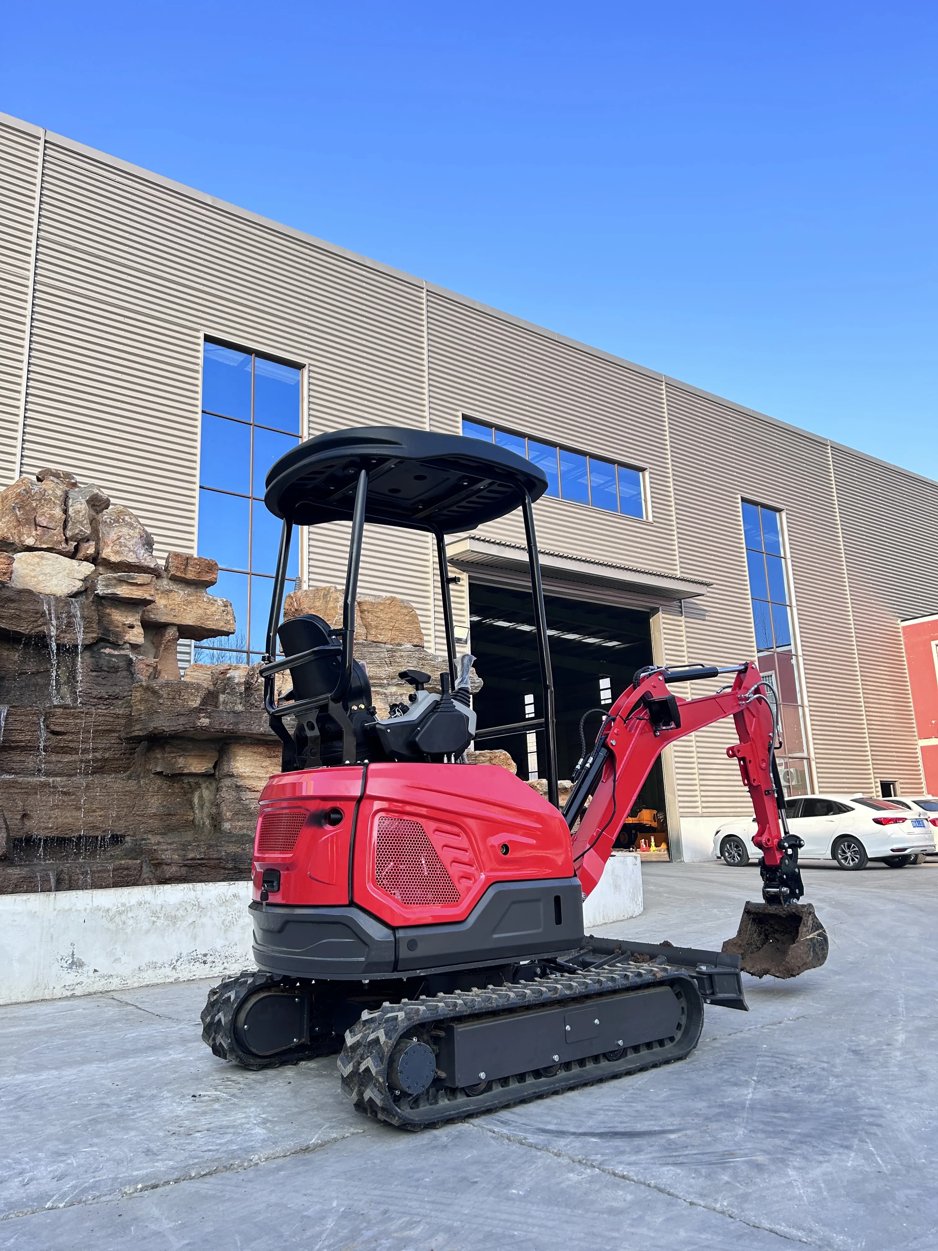Mini-excavatrice avec cabine pour la construction, méthode de terrassement et de creusement nouvelle