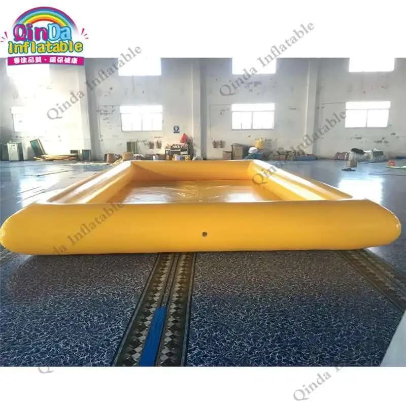 Piscine gonflable pliable à installation simple pour jeux aquatiques et piscines flottantes
