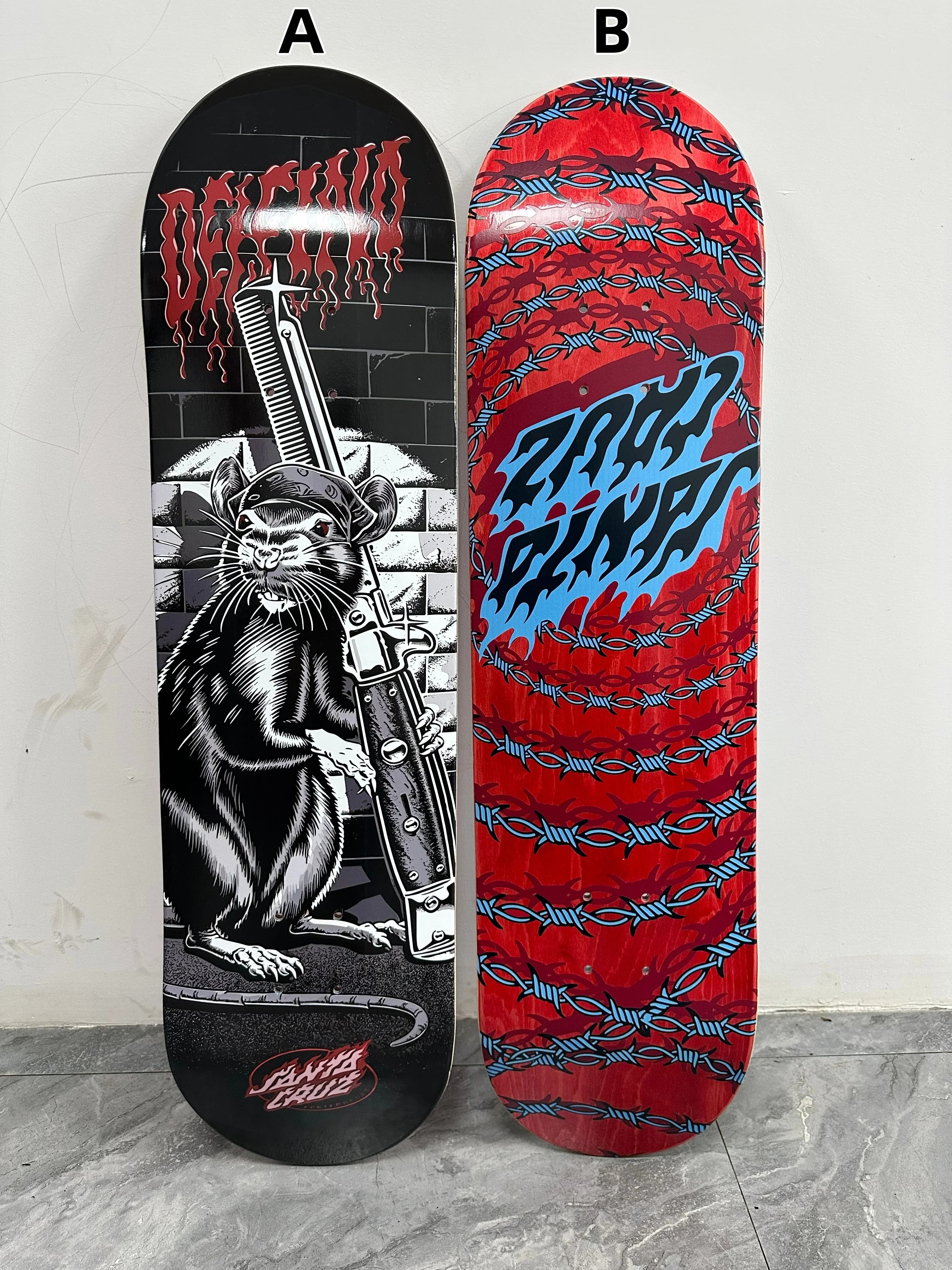 Planche de skateboard. Fabriqué avec du bois d'érable canadien à 100 %. Construction à 7 plis. Doubl