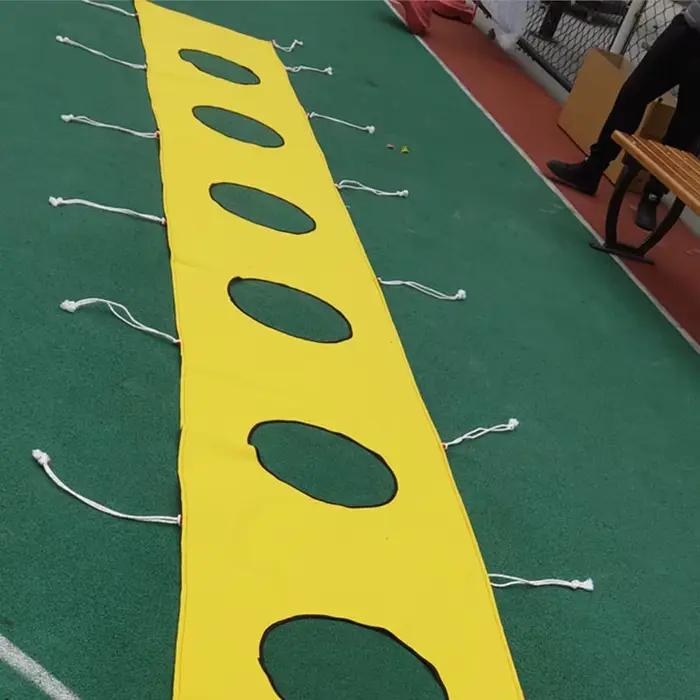 Jeux de plein air amusants pour enfants, aire de jeux pour enfants, tunnel pour enfants, saut à la m