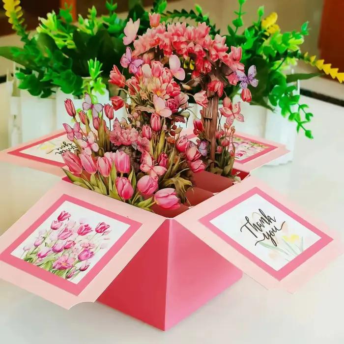 Carte de vministériels x fleur de tulipes avec enveloppe, boîte florale pop-up 3D, cadeaux surprises