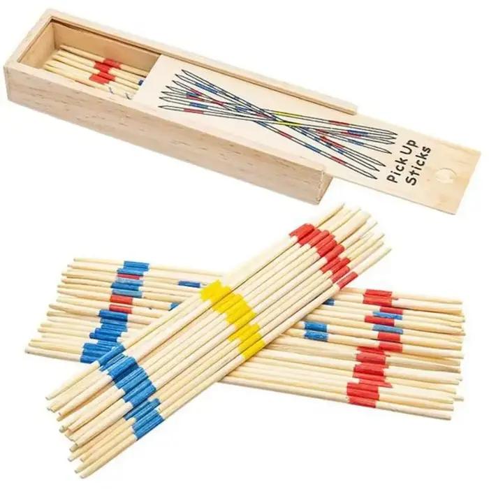 Jouets en bois classiques