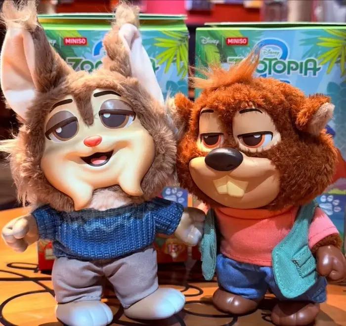 Boîte surprise de figurines en peluche des habitants de Zootopia Disney avec disque vinyle | Figurine de collection