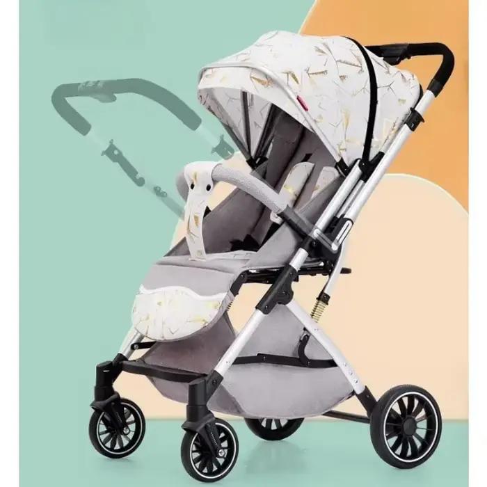 Poussette bébé à quatre roues
