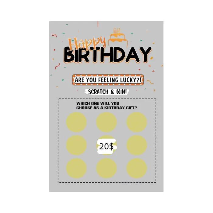 Carte de jeu d'anniversaire surprise