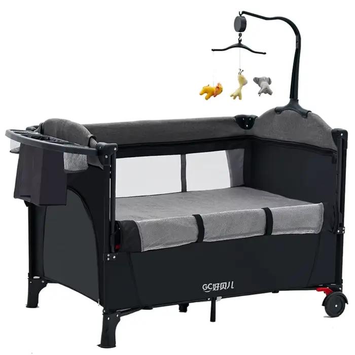 Lit bébé pliable 4 en 1 0-3 ans Lit multifonctionnel avec berceau Table à langer