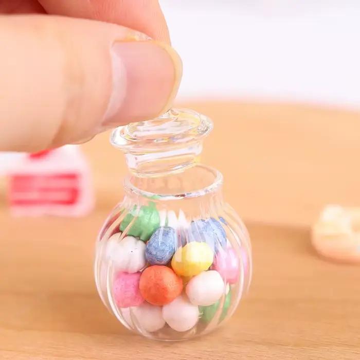 Mini bouteille ronde en verre pour maison de poupée 1:12