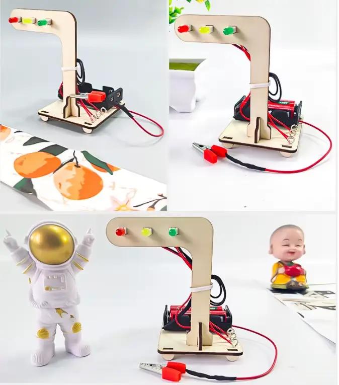 Ensemble de construction bois en forme de feux de circulation avec modèles à vapeur pour adolescents occasions spéciales éducatives fantaisie science-fiction