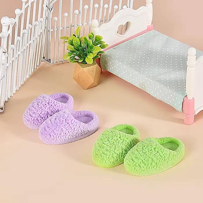 Pantoufles Miniatures de Maison de Course